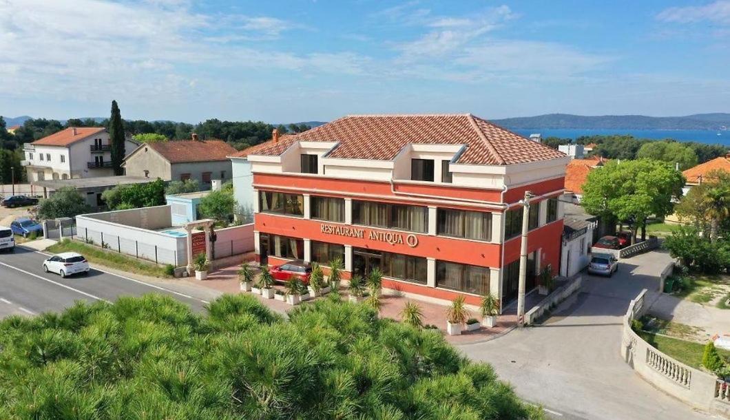 Residence Antiqua Rooms Bibinje Extérieur photo