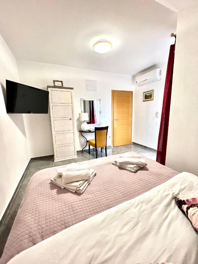 Residence Antiqua Rooms Bibinje Extérieur photo